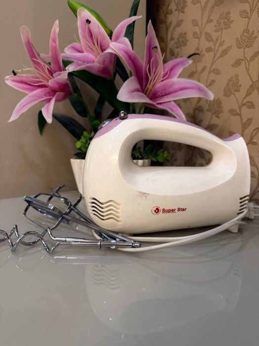 Миксер Super Star в отличном состоянии + насадки