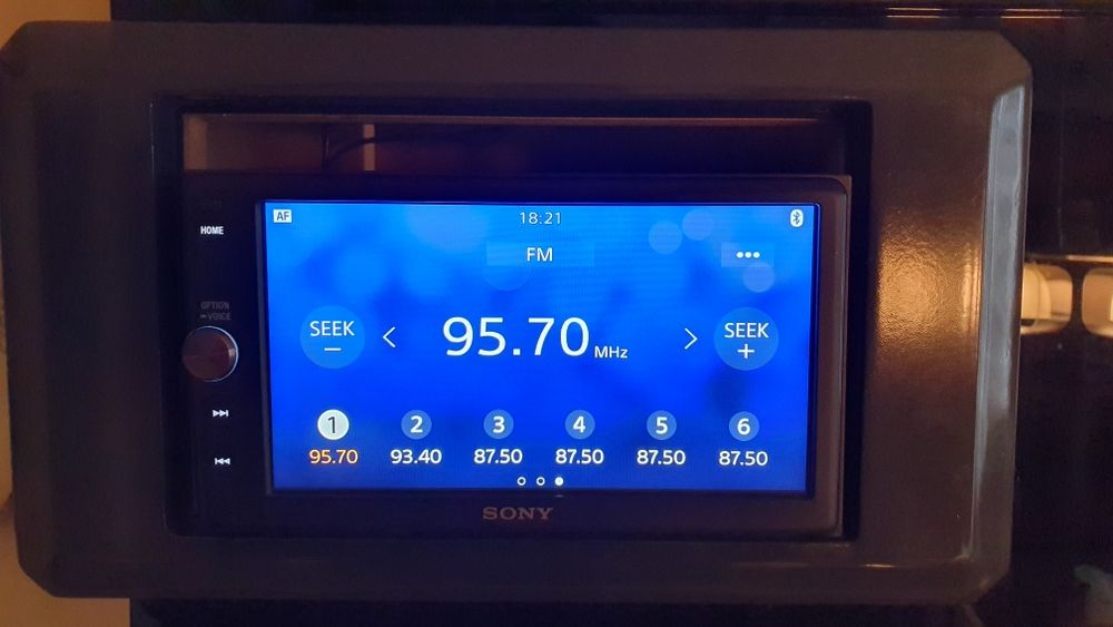 Мултимедия SONY XAV-AX100 android auto CarPlay