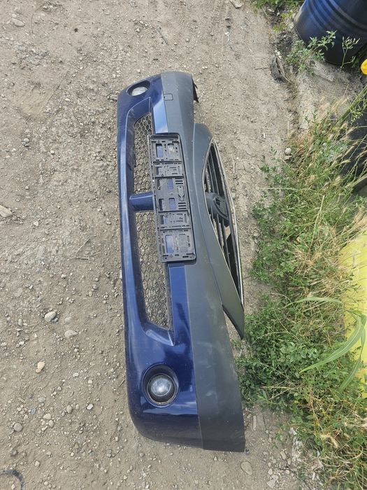 Bara fata spoiler dacia logan 2007