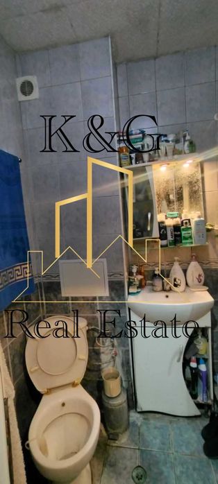 Продава се Двустаен апартамент в Разград, Орел - 62 кв.м за 905 €/кв.м - Снимка #3