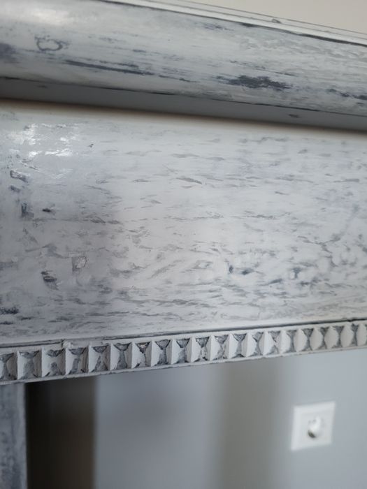 Консоль,письменный или туалетный стол