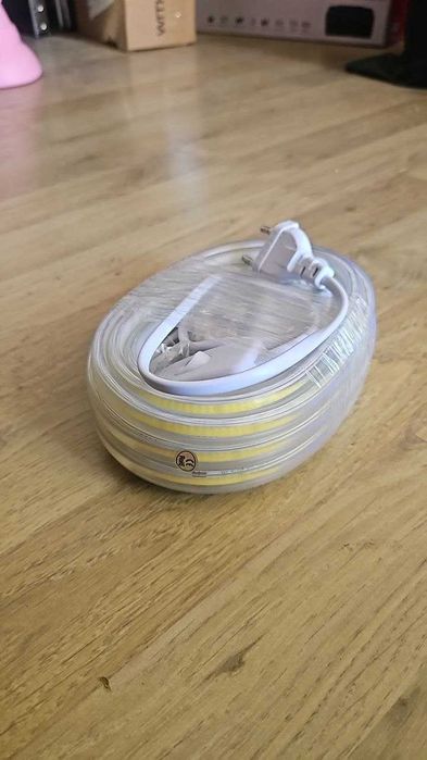 IP67 Водоустойчива COB LED лента, 220 светодиода/м, EU щепсел, 4 метър