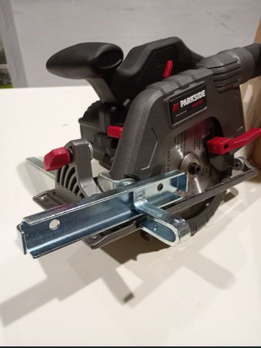 Circular parkside performance 12v Nou lanseta