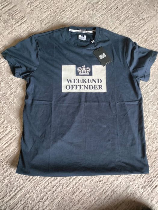 Футболка weekend offender