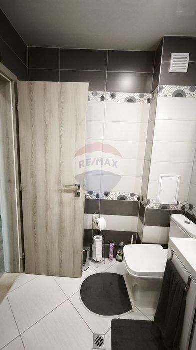 Тристаен апартамент, кв. Възраждане, гр. Варна ТЕ
