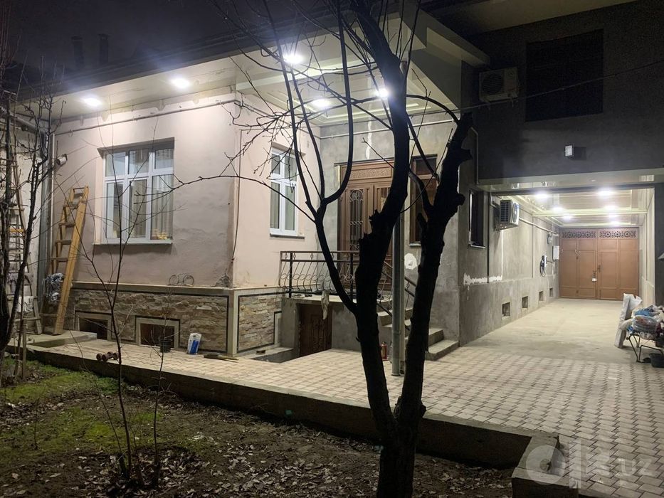 Уй сотилади Чуқурсойда 4.7 сотихли