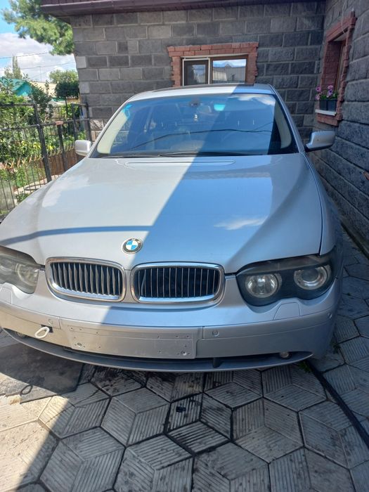 Продам БМВ 735i 2001 г.в.
