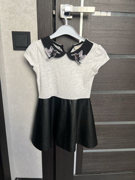 Платья, кофты, джинсы на девочку