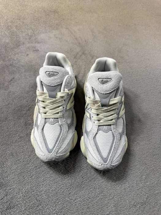 New Balance 9060 37,5 noi new