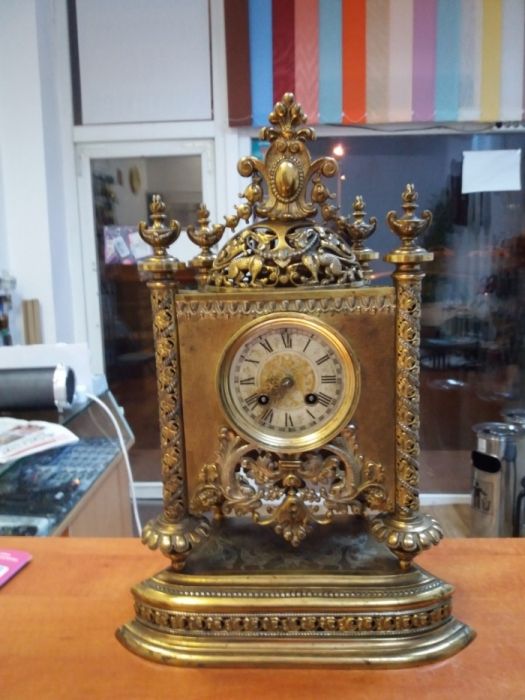 Reparatii pendule cu deplasare.