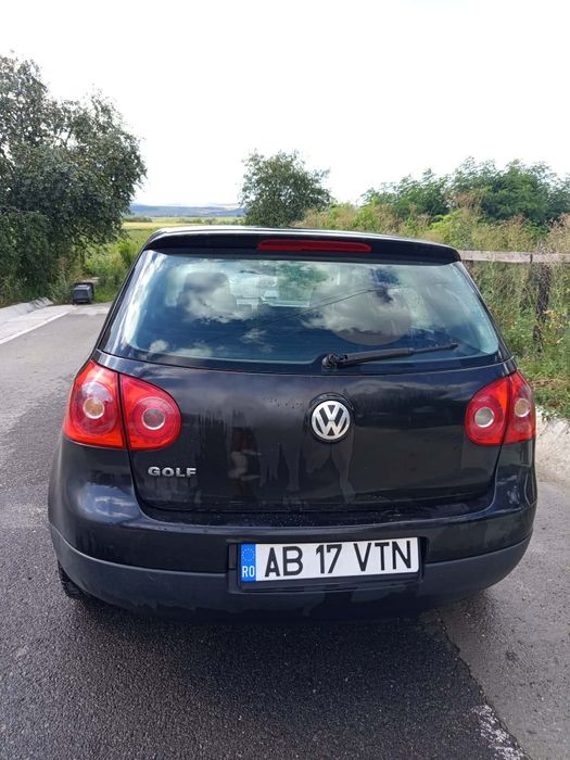 VOLKSWAGEN Golf 2005 — imagine 4