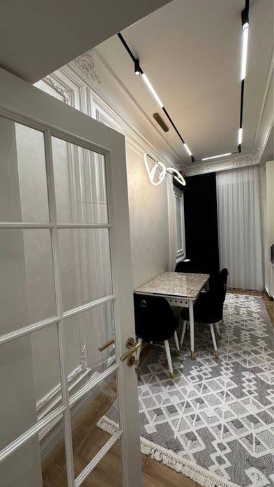 новостройка 3/4/10 жк Барокко ориентир финан.институт