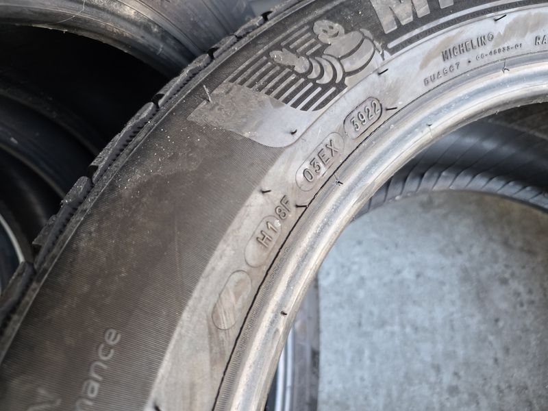 235/55/19 MICHELIN 4бр