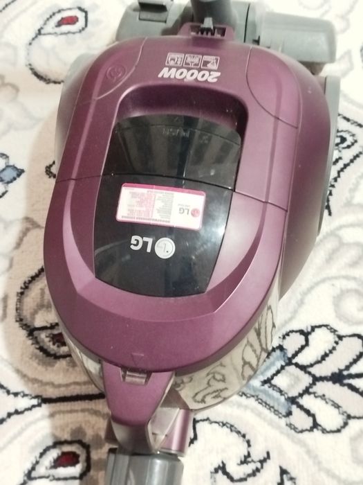 Продаётся пылесос в идеальном состоянии