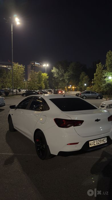 Chevrolet Onix 3lt