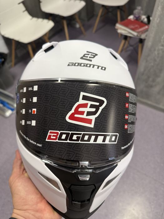 Каска Bogotto FF110B