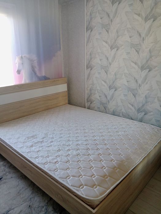 Продам Матрас 160*200