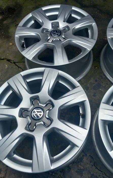 Set 4 jante aliaj r16 Volkswagen 5x112,Passat, Audi, Golf, Sharan preț 1400 lei setul