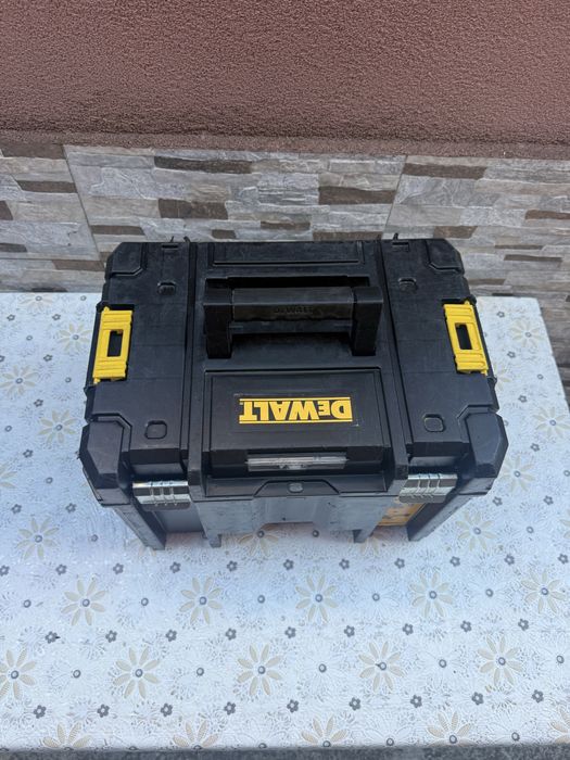 Оригинален куфар DeWALT
