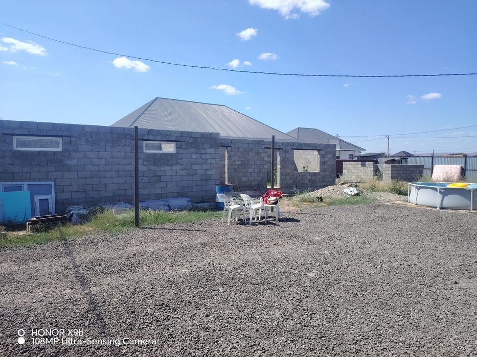 Продаётся дом село Ынтымак