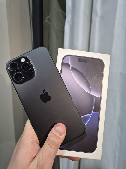 iPhone 16 pro max Titanium black 512gb
