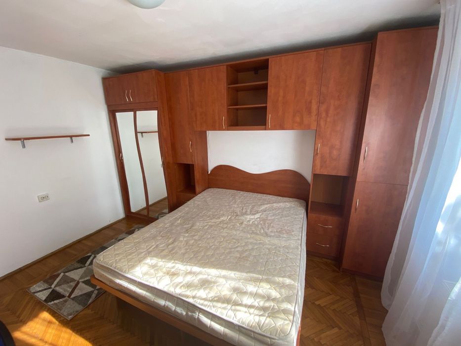 Vand garsoniera Hanul Haiducilor 25m2 etaj 2/4