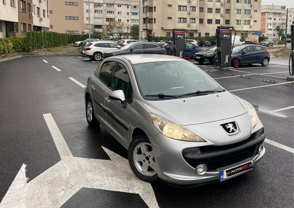 PEUGEOT 207 2010 — imagine 3