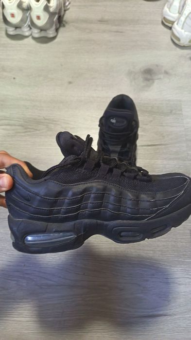 Nike airmax 95 negre