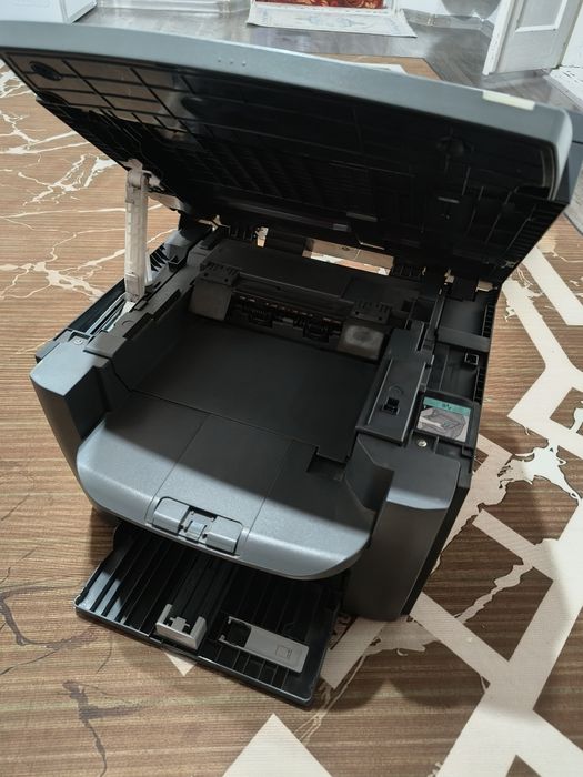 Принтер, сканер, распечатка. МФУ 3в1