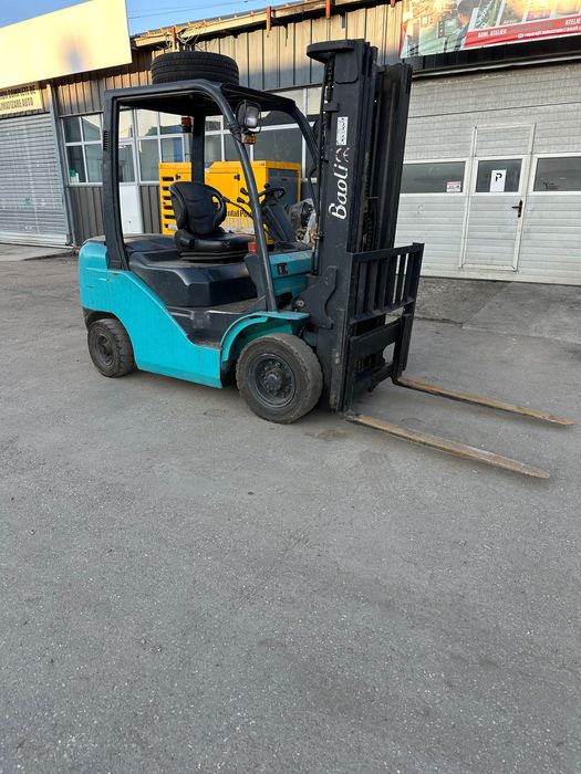 Vând Stivuitor Baoli