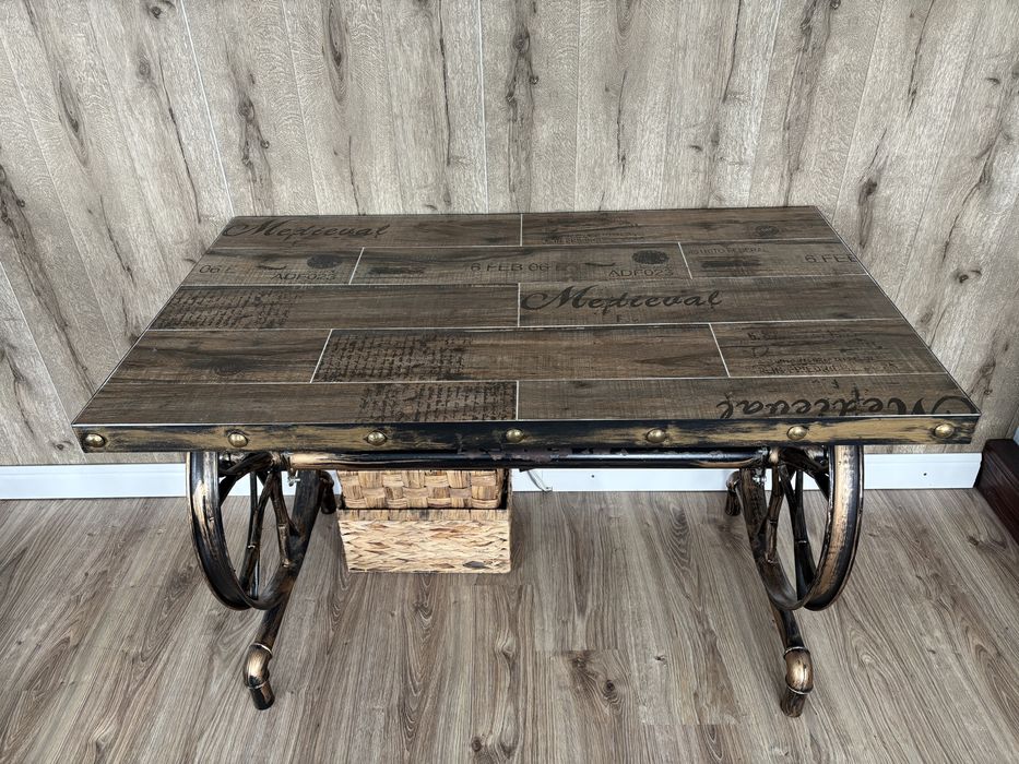 Бюро в shabby chic стил