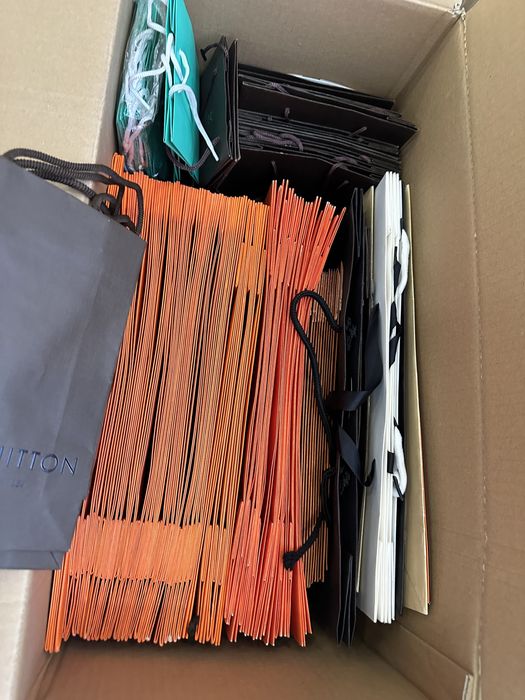 Большое количество упаковки