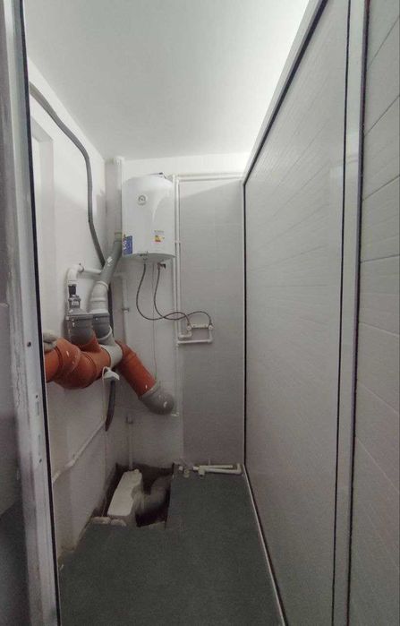 Паркентский цоколь в новостройке 308 м² 2 входа 1-линия вдоль дороги