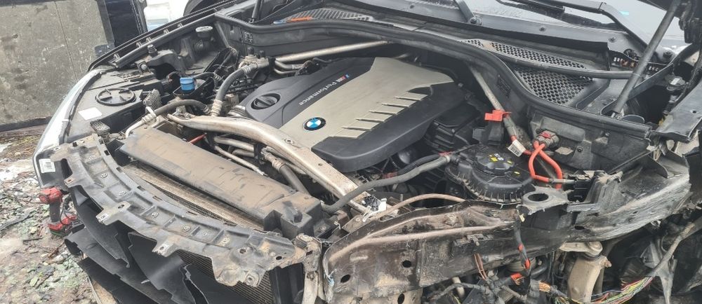 Motor bmwf01  f10 f15 50d 381cai N57D30C