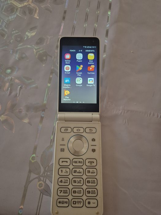 Самсунг Galaxy Folder2