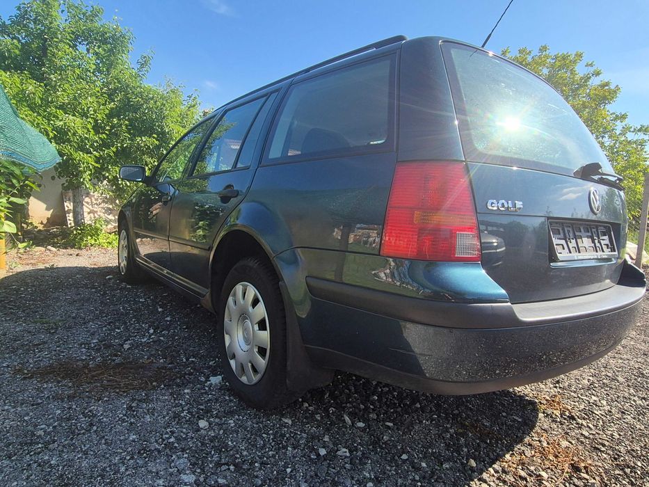 Wv golf 5 1,6 105к.с.