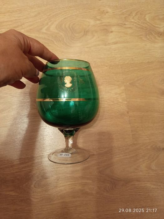 Антики ,антикварни чаши