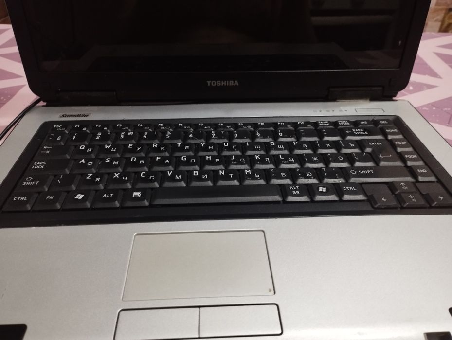 Ноутбук тошиба рабочий