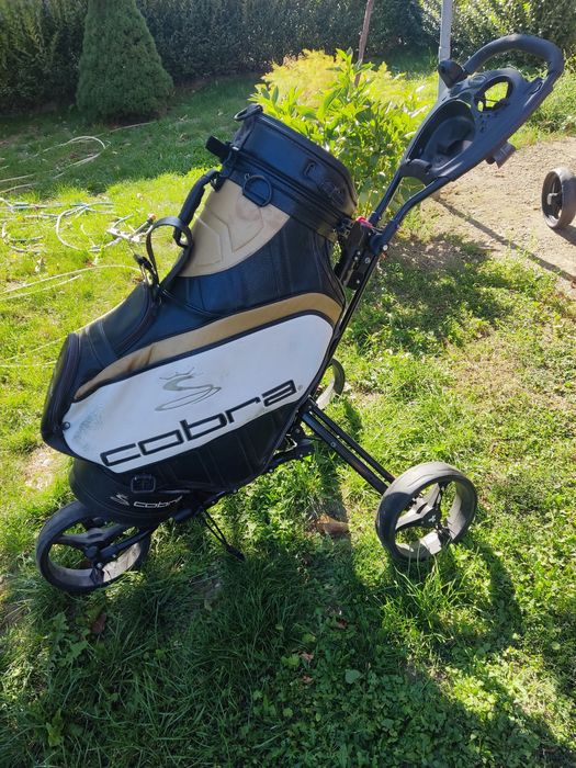 Количка за стикове за голф