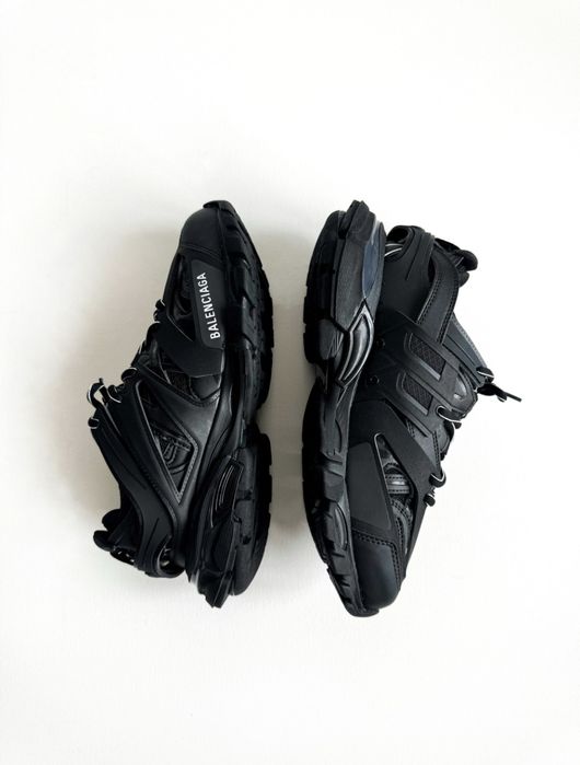 Balenciaga Track