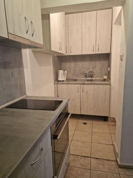 Дава се под наем Офис в Варна, ХЕИ - 60 кв.м за 600 € - Снимка #3