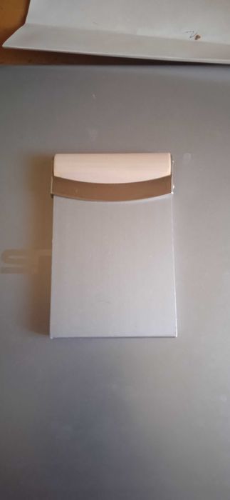 Визитница металл