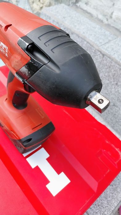 Hilti SIW 22T-A  Гайковерт