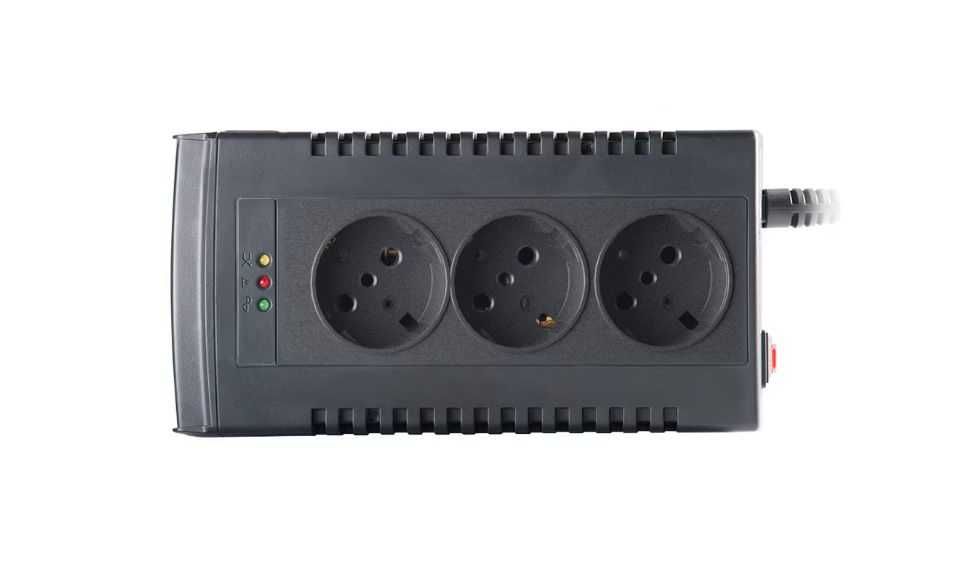 AVR nJoy Paladin 1000, 1000VA/500W, Protectie la Supra si Sub Voltaje