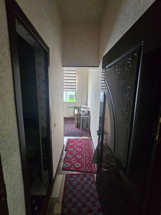 Сдается 1х переделанный как 2 х комнатная квартира  Мафтуна бар 200 $