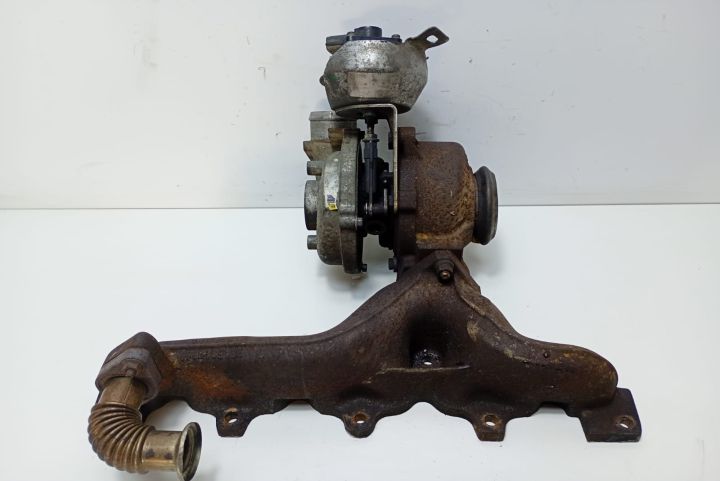 Turbina turbosuflanta 2.0 tdi 9662461980 Volvo V50 prima generatie se