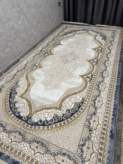 Продам ковер 2х4