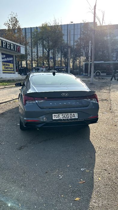 Лехковой автомобил