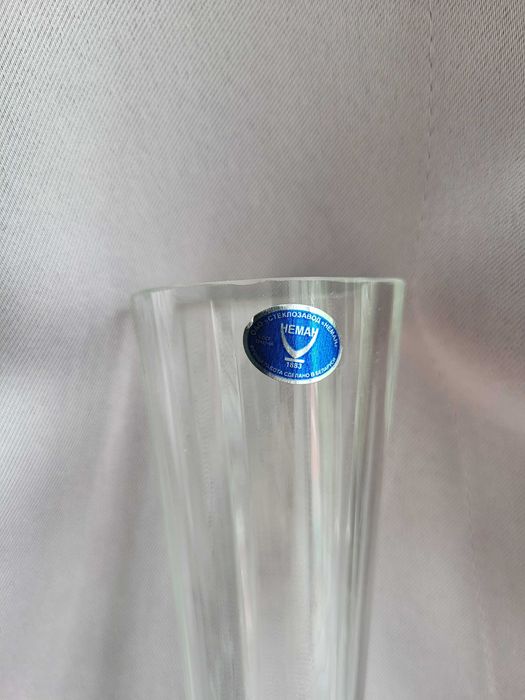 Стеклянные вазы для цветов Neman в 80 см.