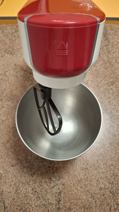 Mixer Planetar  bucatarie cu bol MYRIA, 5l, 1000W, 10 trepte viteza, alb-rosu